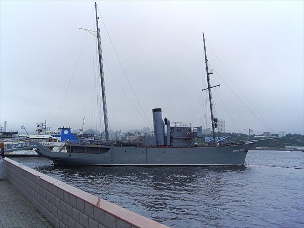 095-Мемориальный корабль Красный Вымпел